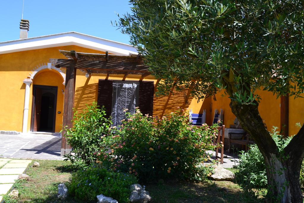 Sinequaroma Hotel Casal Palocco Exterior foto